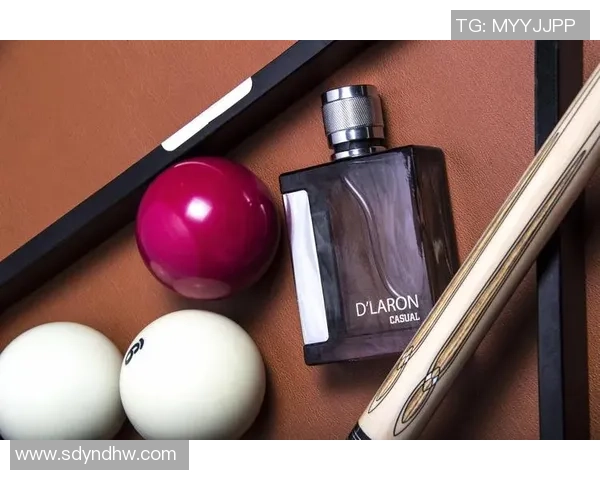 足球星香水的魅力探索与运动精神的完美结合